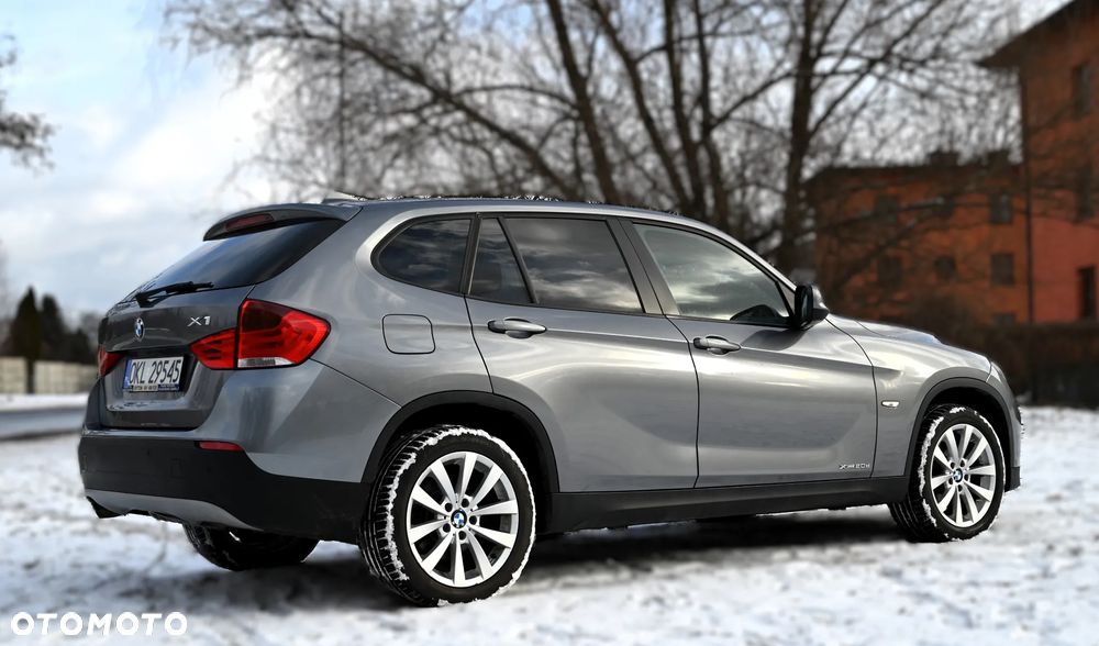 BMW X1 xDrive20d - 12