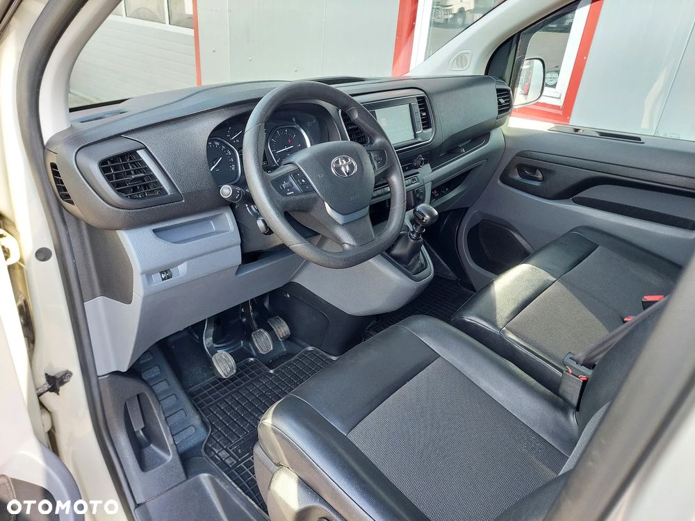Toyota PROACE - 13