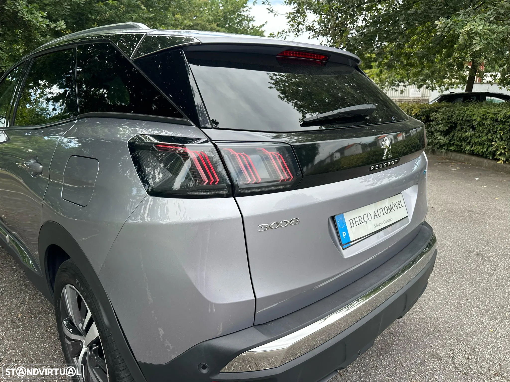 Peugeot 3008 1.6 Hybrid4 Allure Pack e-EAT8 - 17