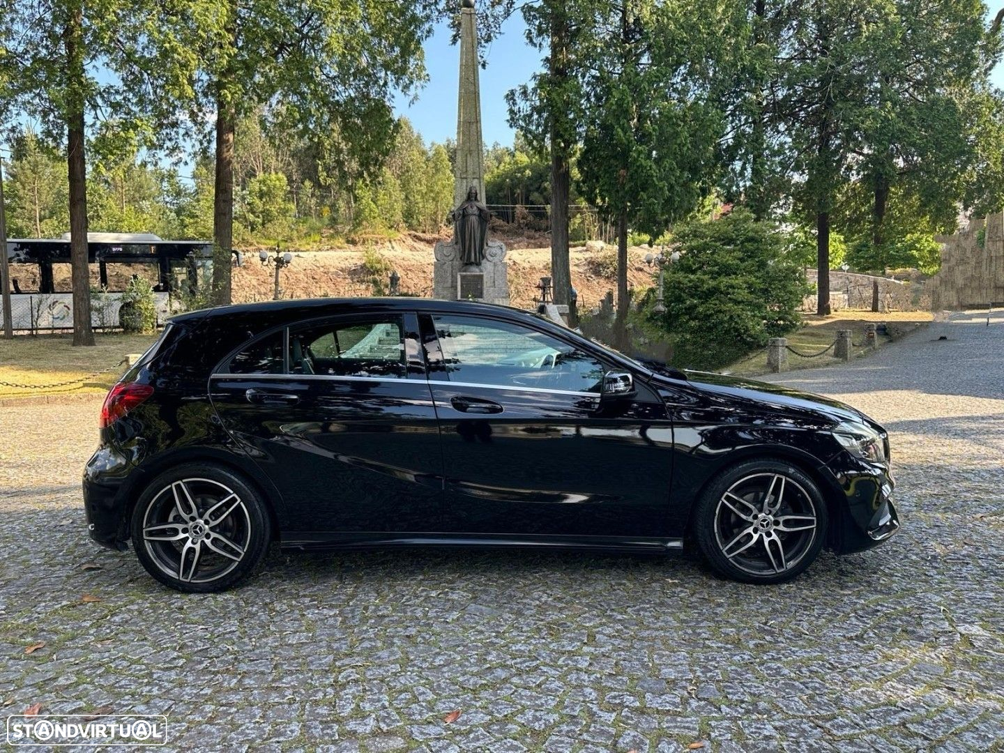 Mercedes-Benz A 180 d AMG Line Aut. - 25