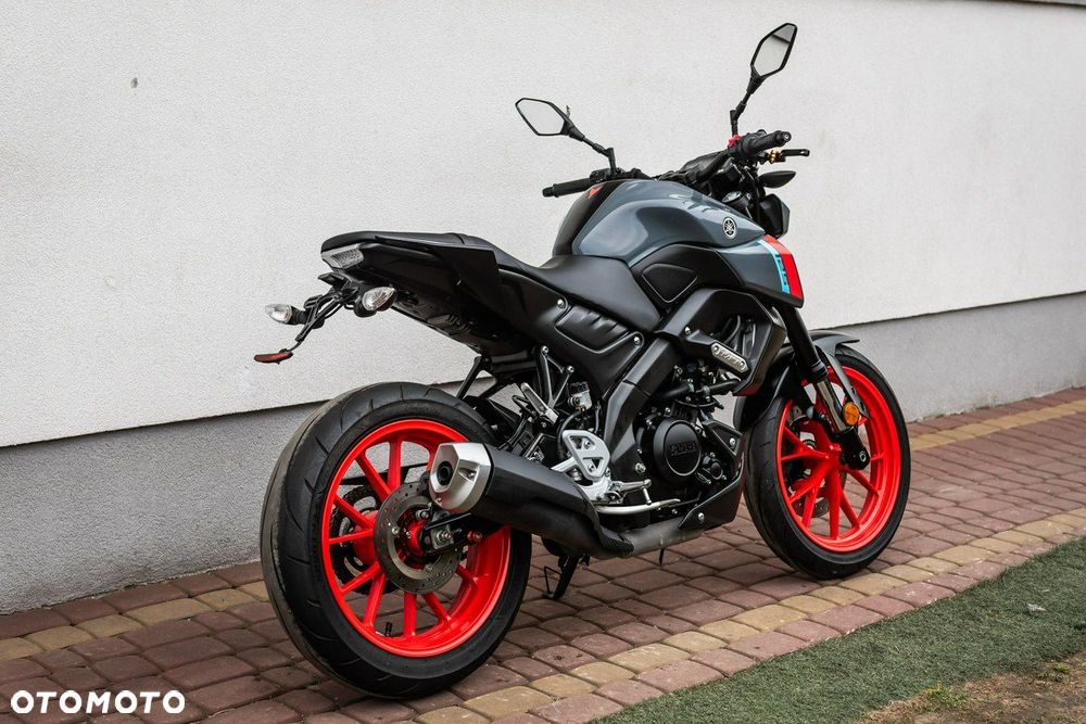 Yamaha MT - 3