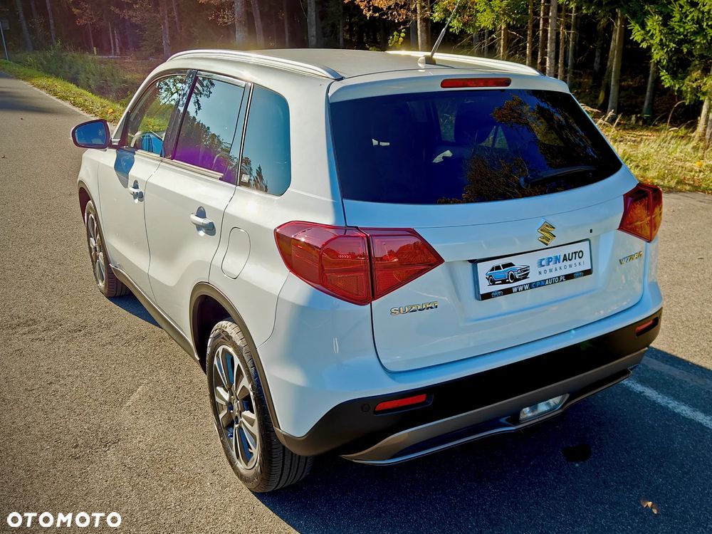 Suzuki Vitara 1.4 Boosterjet Premium 2WD - 9