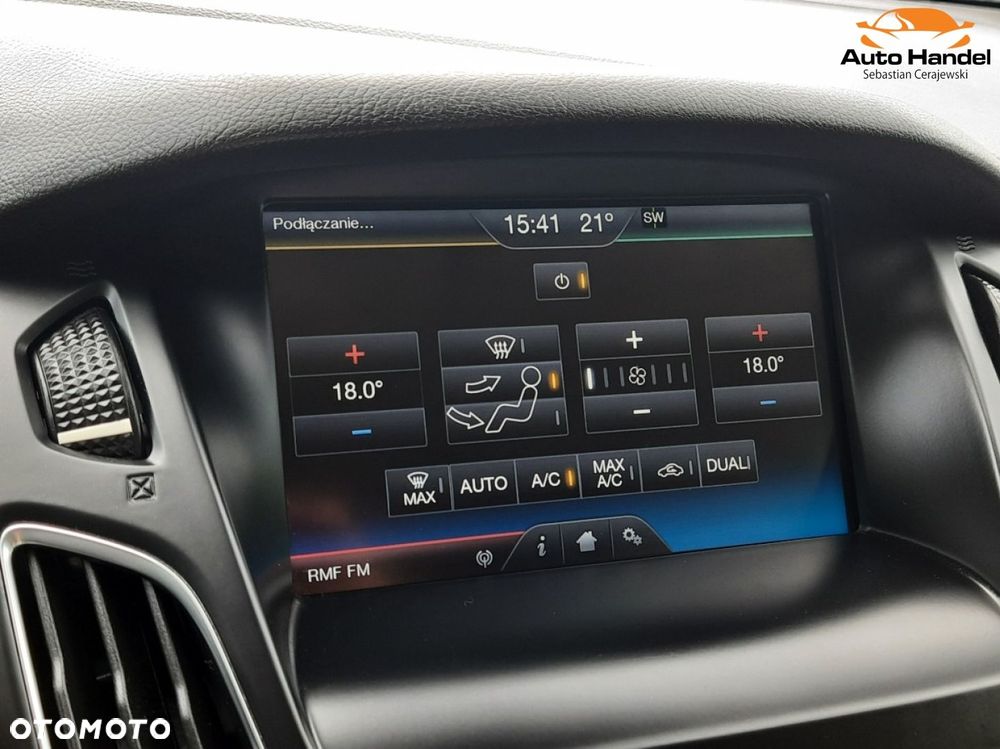 Ford Focus 1.5 EcoBoost STart-Stopp-System TITANIUM - 32
