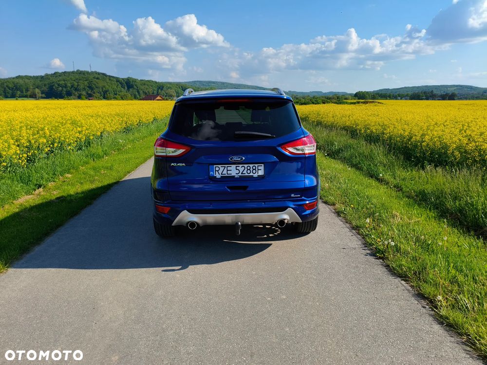 Ford Kuga 2.0 TDCi 4x4 Titanium - 6