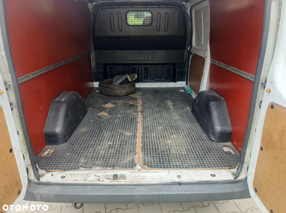 Ford Transit - 17