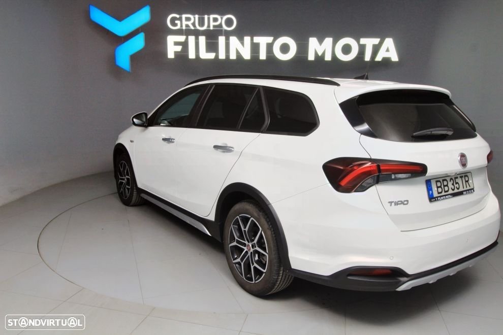 Fiat Tipo Station Wagon Cross 1.0 GSE T3 Cross - 4