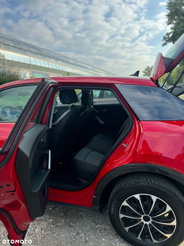 Audi Q2 35 TFSI S tronic - 16