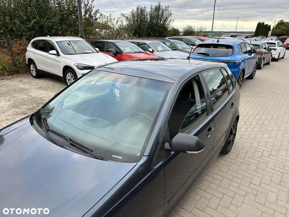 Volkswagen Polo - 25