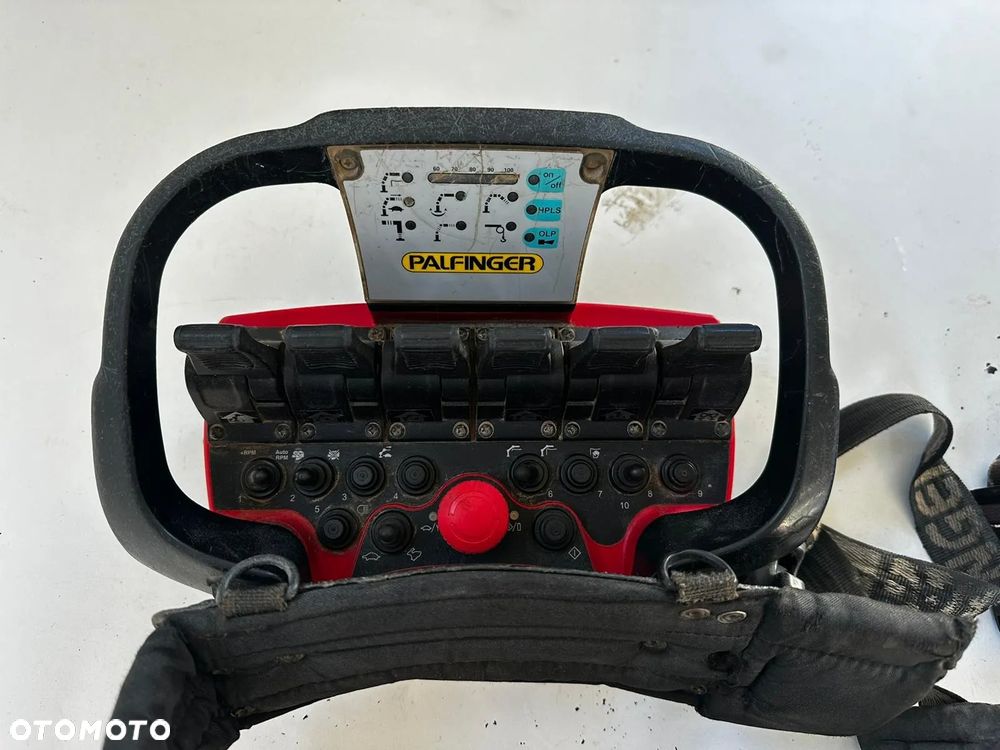 Renault C 430 / 8x4 / SKRZYNIOWY 7 M + HDS PALFINGER 33002 -wysów: 14,5 M / UDŹWIG 9800 KG / STEROWANIE RADIOWE / ROTATOR / EURO 6 - 38