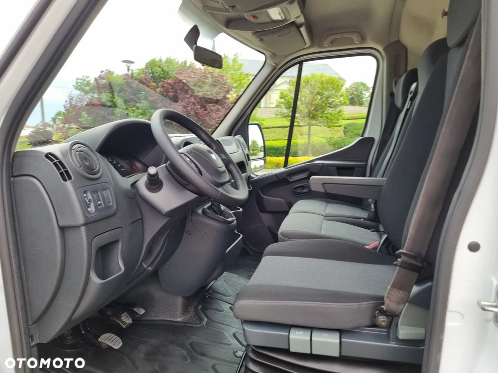Renault Master 2.3 DCi  130 KM L3H2 Przebieg 154 tys km / Polski Salon / - 13