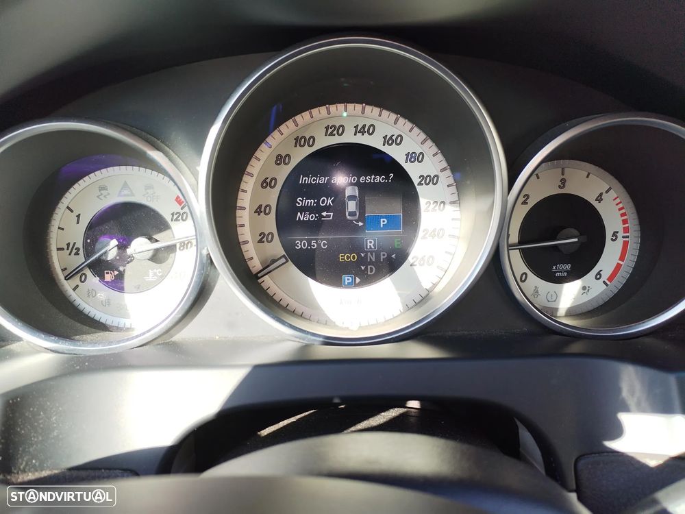 Mercedes-Benz E 250 CDi Avantgarde BE Auto. - 15