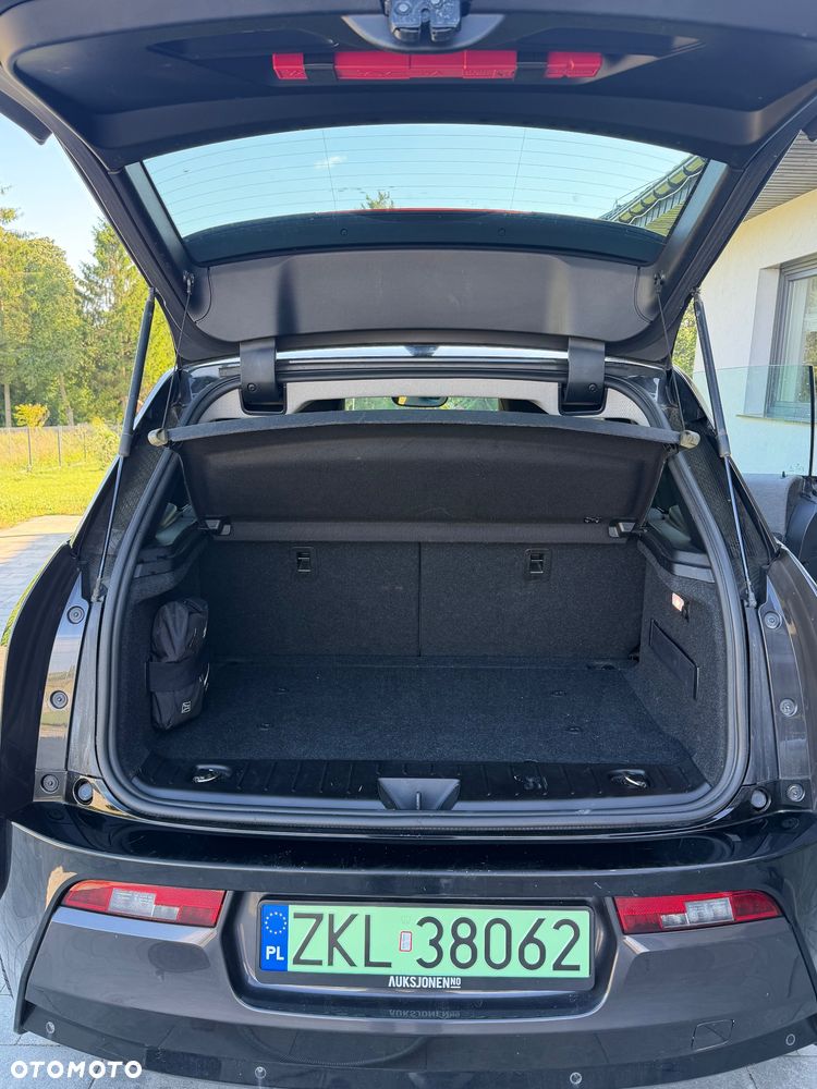 BMW i3 - 12