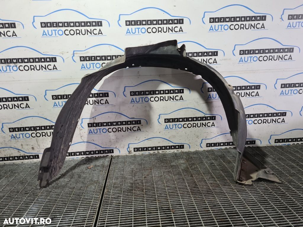 Carenaj stanga fata Toyota RAV 4 II 2000 - 2006 SUV 4 Usi (1063) - 1