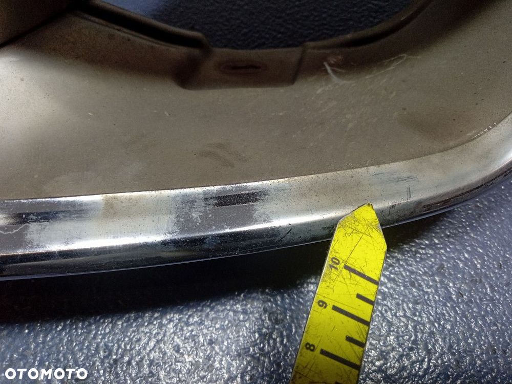 BMW X5 G05 G06 G07 OSŁONA KOŃCÓWKI WYDECHU LEWA TŁUMIKA 5A5C8E7 - 5