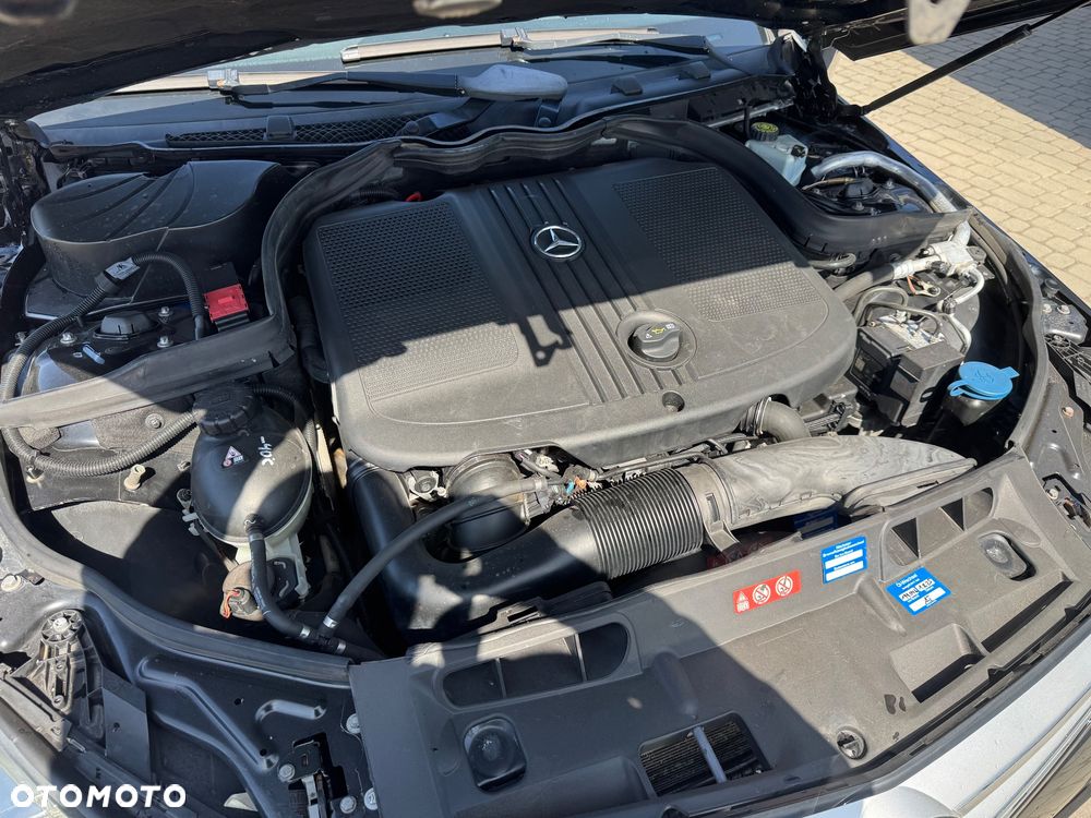 Mercedes-Benz Klasa C 220 CDI Avantgarde DPF Sport Edition + - 7