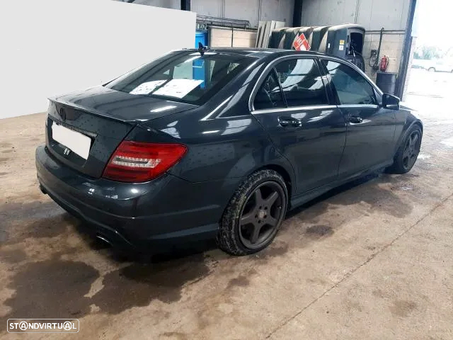 MERCEDES C350 C 350 3.0 V6 24v 228cv 228 cv w204 w 204 AMG S Completa Parachoques Parachoque Motor Espelho Interior Jantes Caixa - 3