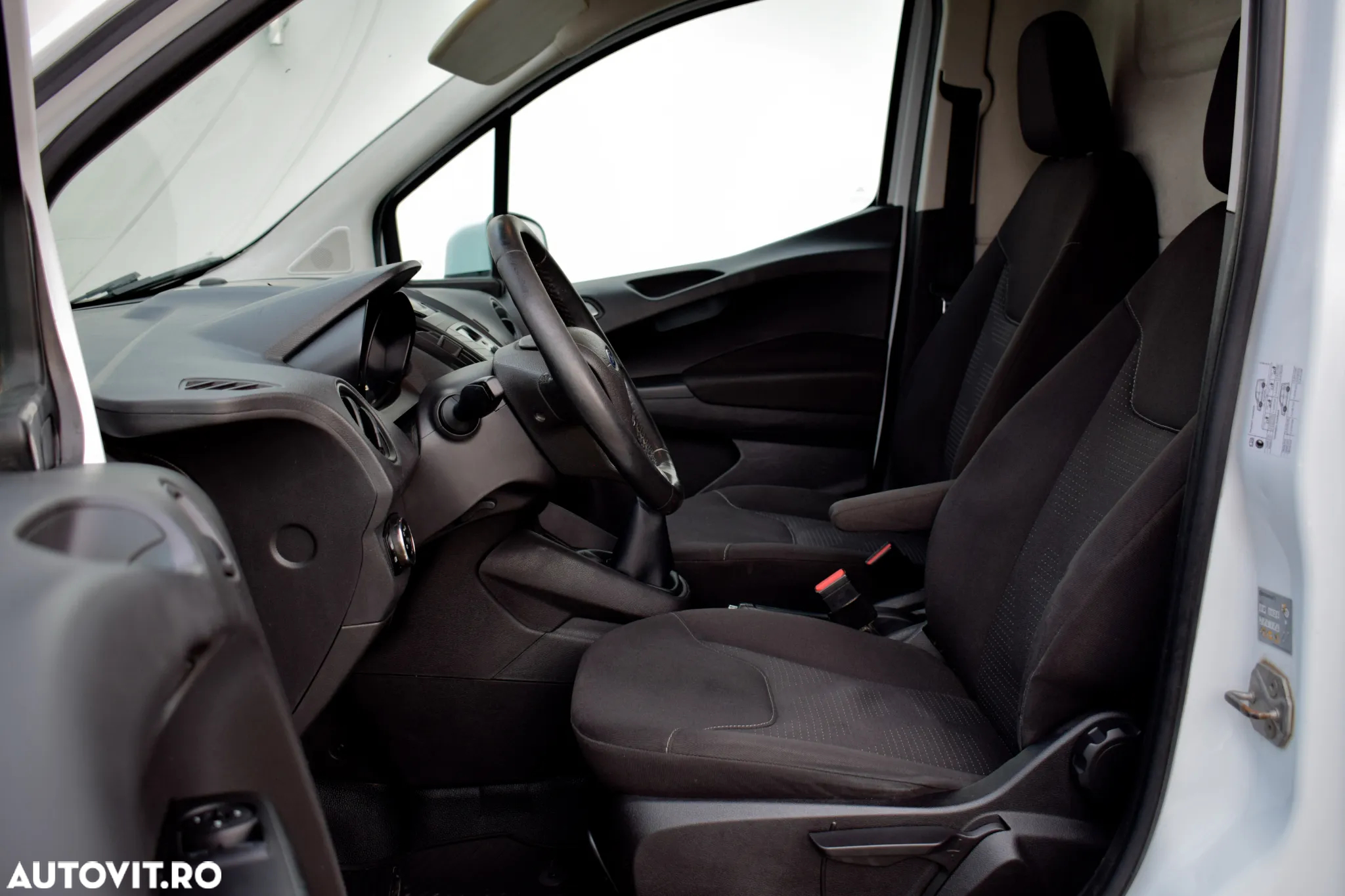 Ford TRANSIT COURIER - 14