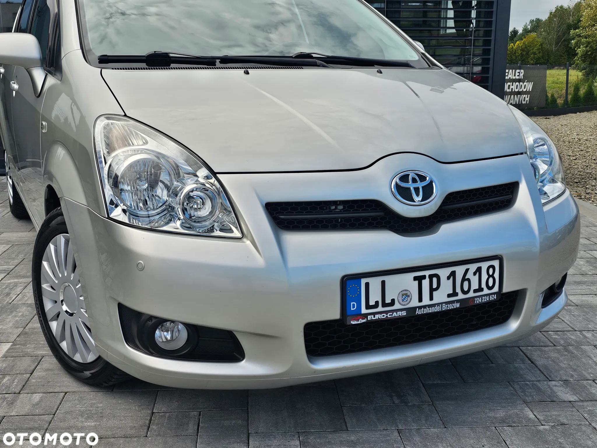 Toyota Corolla Verso 1.8 Sol - 12