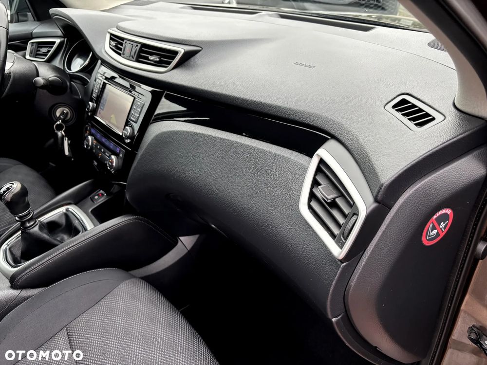 Nissan Qashqai 1.2 DIG-T Acenta - 25