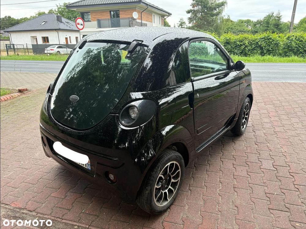 Microcar DUE - 7