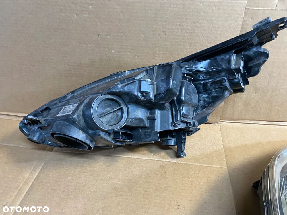 lampy ford c max II komplet eu całe - 8