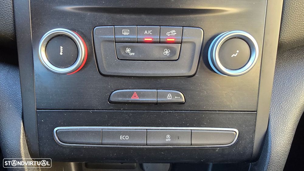 Renault Mégane 1.5 dCi Zen ECO - 21