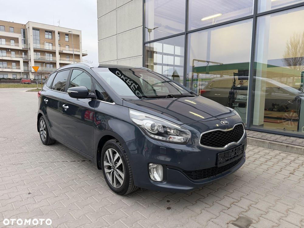 Kia Carens 1.7 CRDi XL 7os - 10