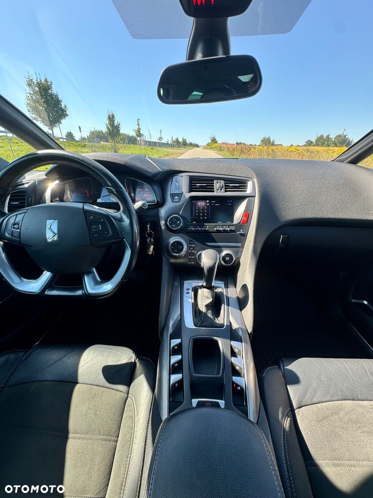 DS Automobiles DS 5 - 16