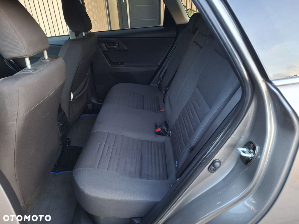 Toyota Auris - 11