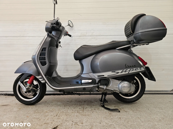 Piaggio Vespa