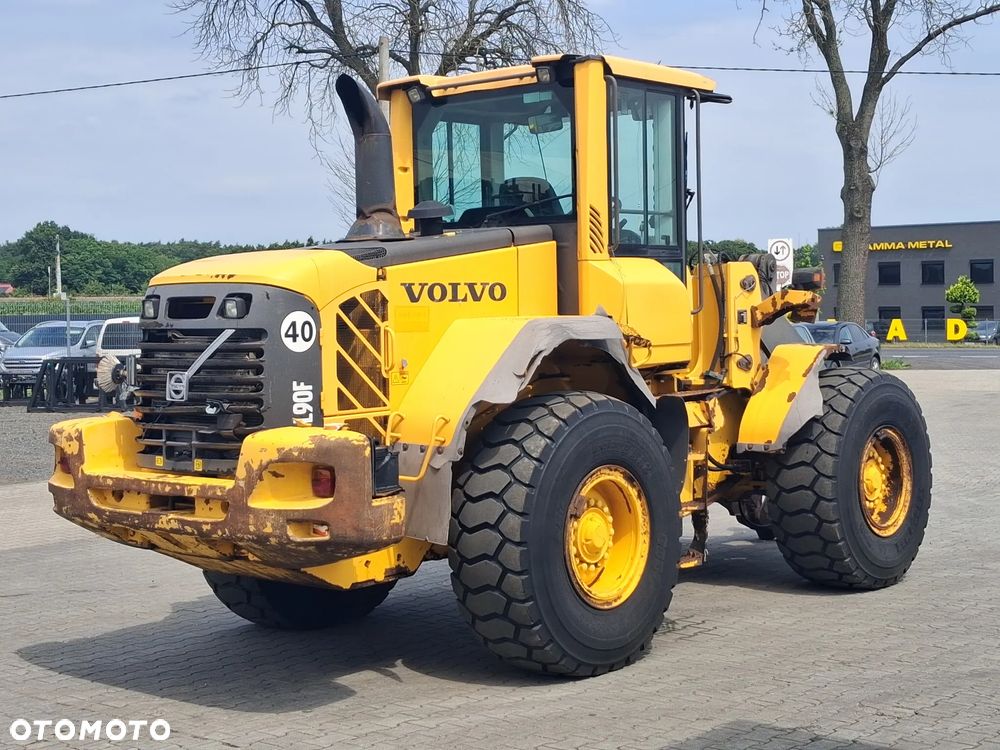 Volvo L 90 F - 4
