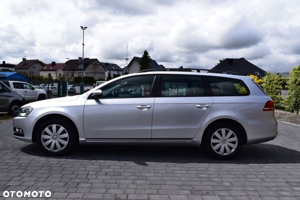 Volkswagen Passat - 2