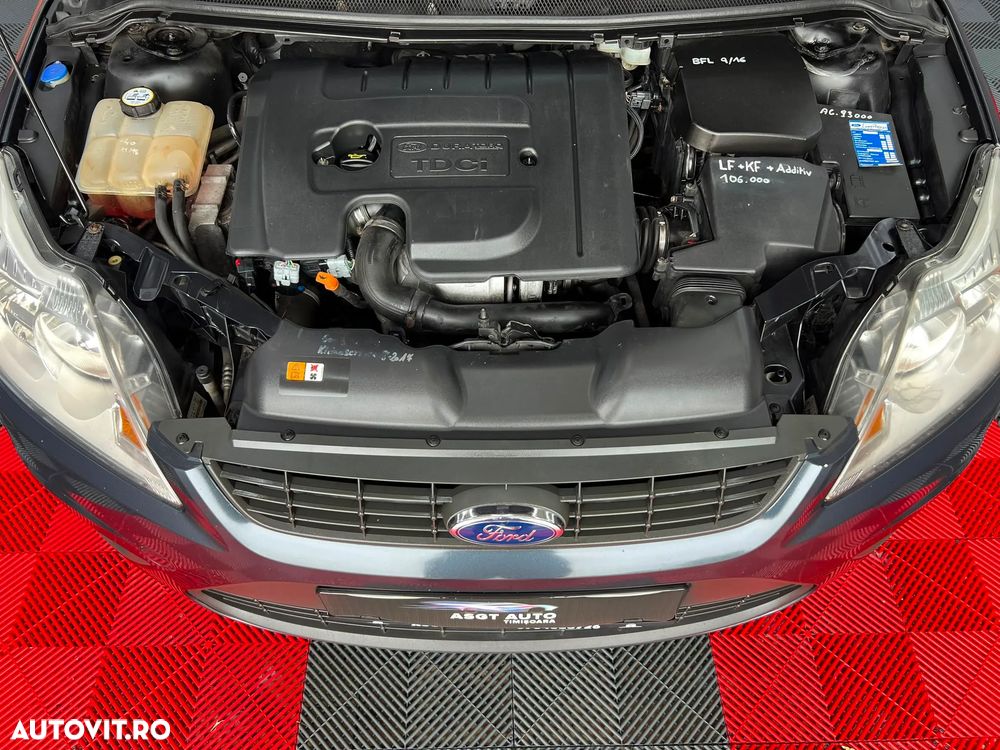 Ford Focus - 21