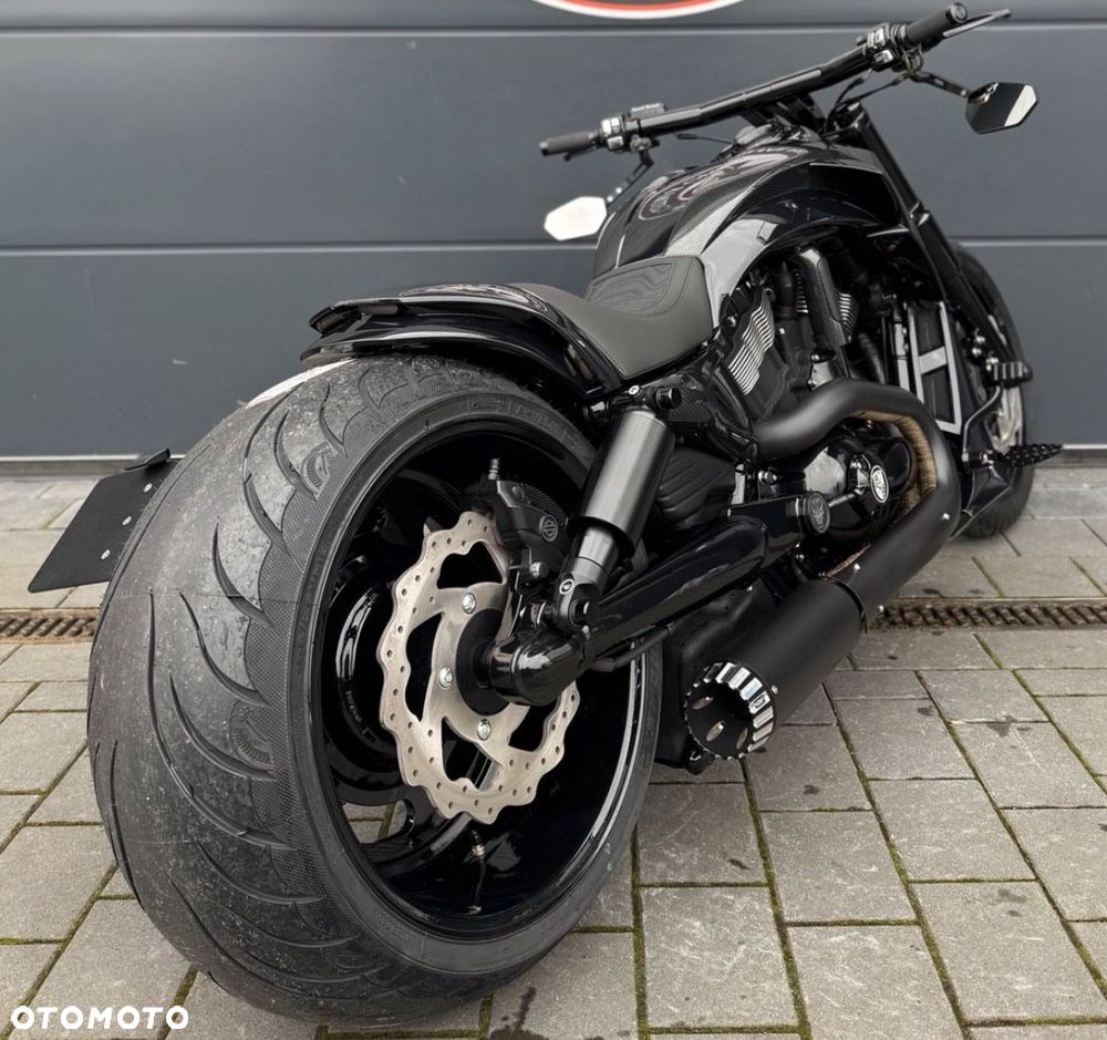 Harley-Davidson V-Rod Night Rod - 4