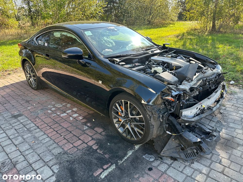 Lexus RC 200t / 300 F Sport - 2