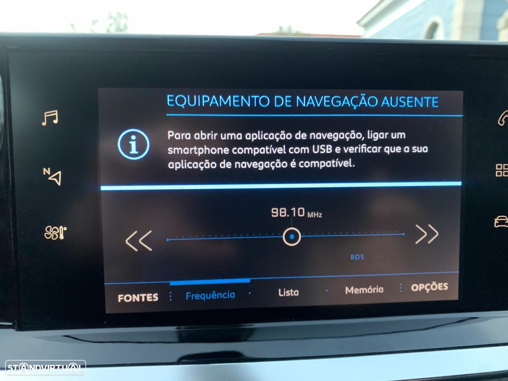 Peugeot 2008 1.5 BlueHDi Allure Pack - 27