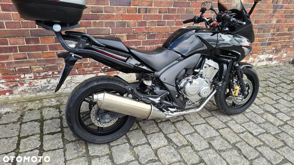 Honda CBF - 32