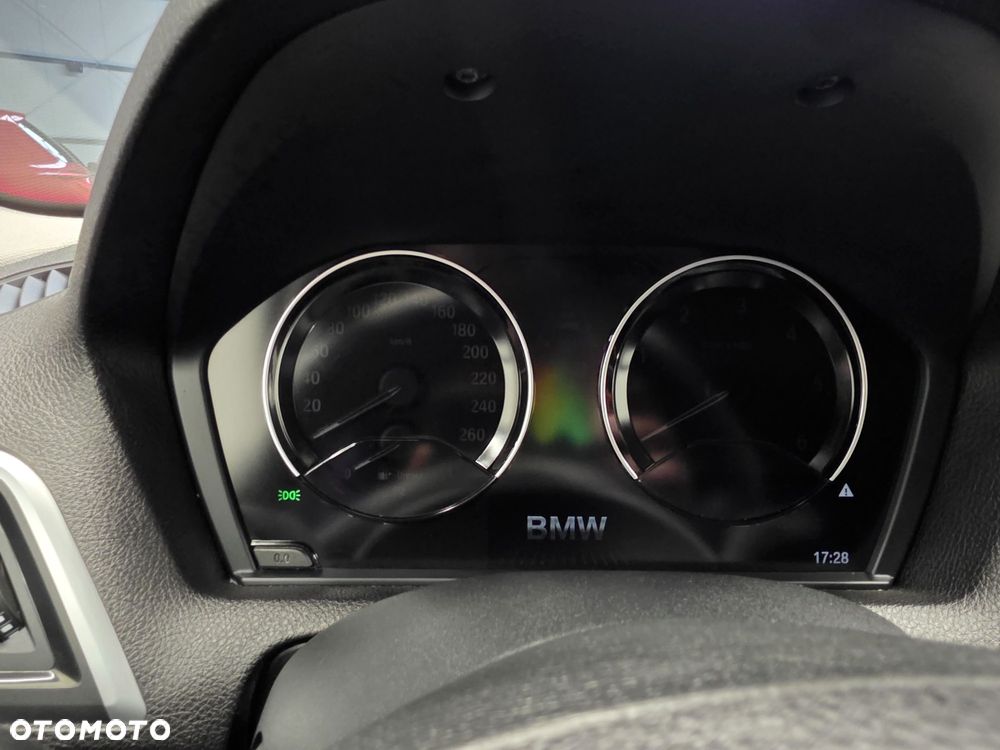 BMW Seria 1 116d Sport Line - 21