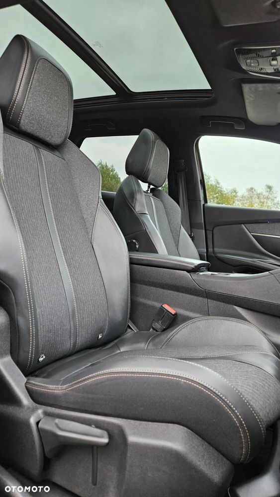 Peugeot 3008 1.6 PureTech GT Pack S&S EAT8 - 27