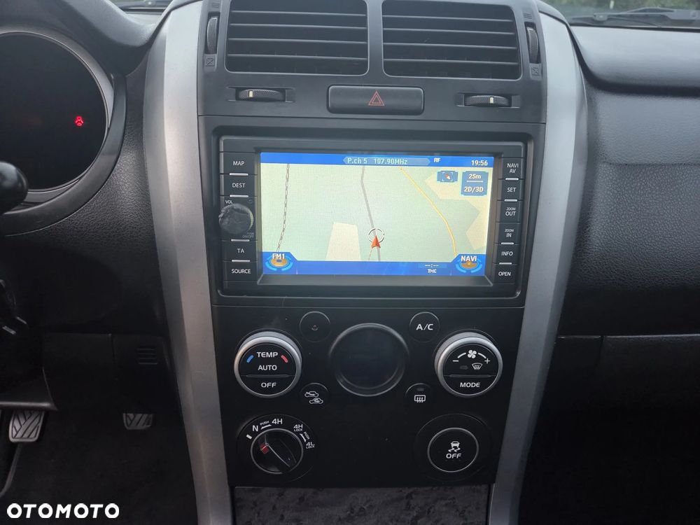 Suzuki Grand Vitara 1.9 DDiS X30 - 17