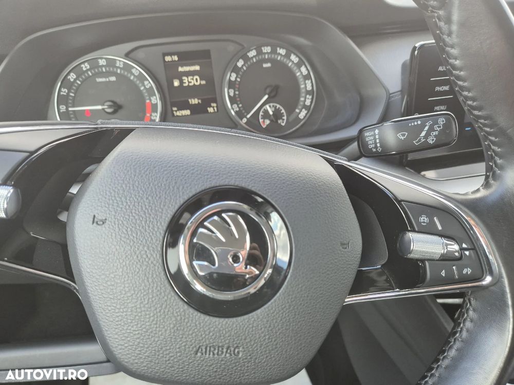 Skoda Octavia Combi 2.0 TDI Ambition - 16