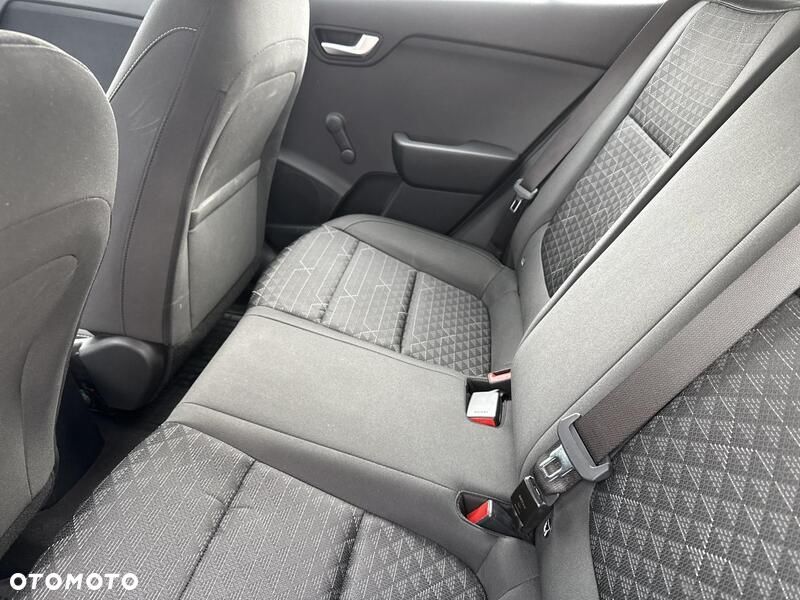 Kia Rio - 20