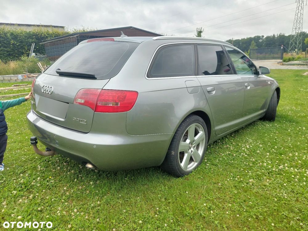 Audi A6 Avant - 15