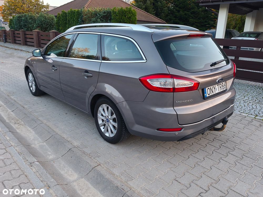 Ford Mondeo - 4
