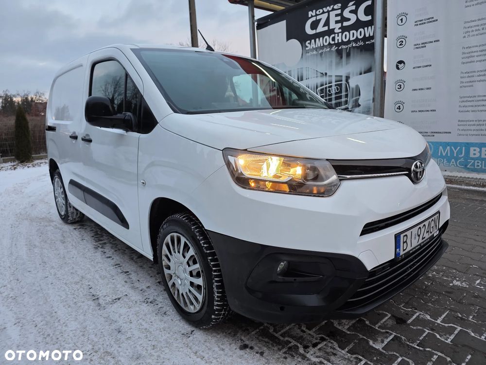 Toyota Proace City - 10