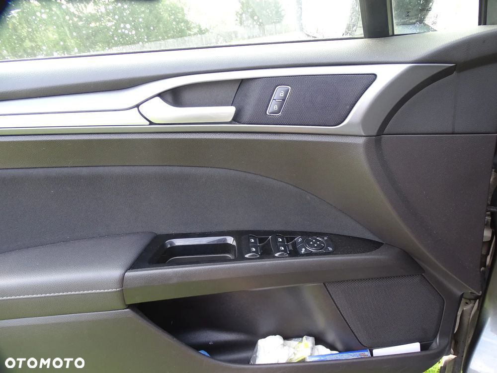 Ford Mondeo 2.0 TDCi Titanium - 8