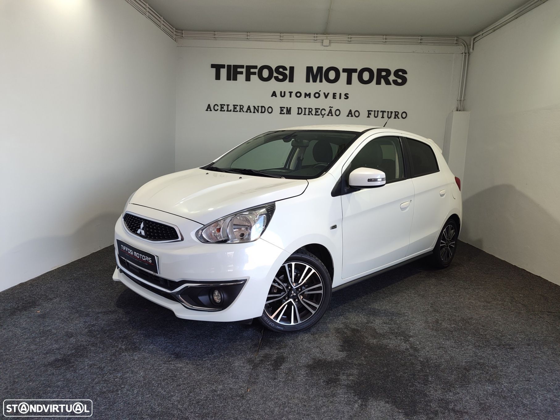 Mitsubishi Space Star 1.2 Intense - 1