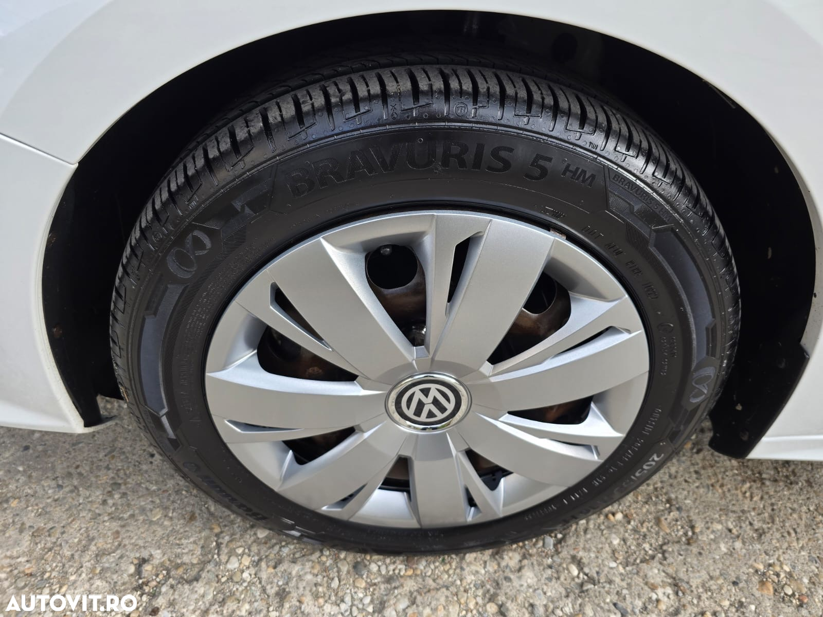 Volkswagen Jetta 2.0 TDI Comfortline - 23