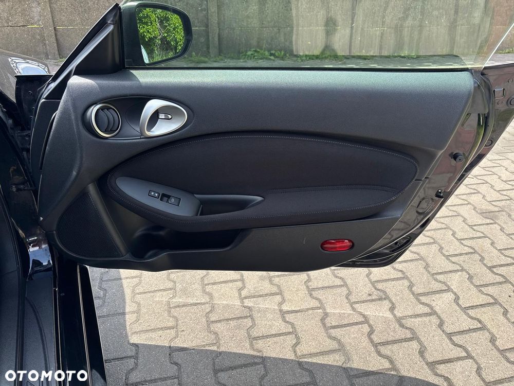 Nissan 370 Z 3.7 V6 EU6 - 17