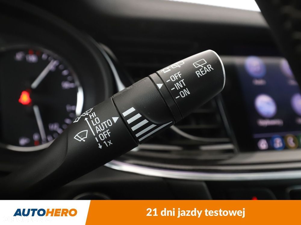 Opel Insignia 2.0 CDTI 4x4 GSi S&S - 33